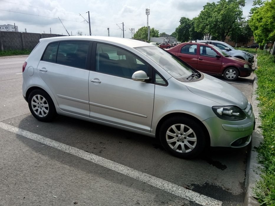 Golf 5 plus 1,6 fsi an 2006 înmatriculat