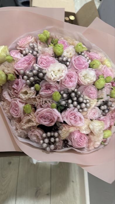 Продам шикарный свежий букет