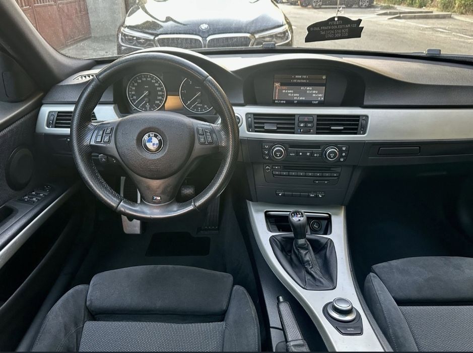 Vand BMW seria 3,E90 pachet M