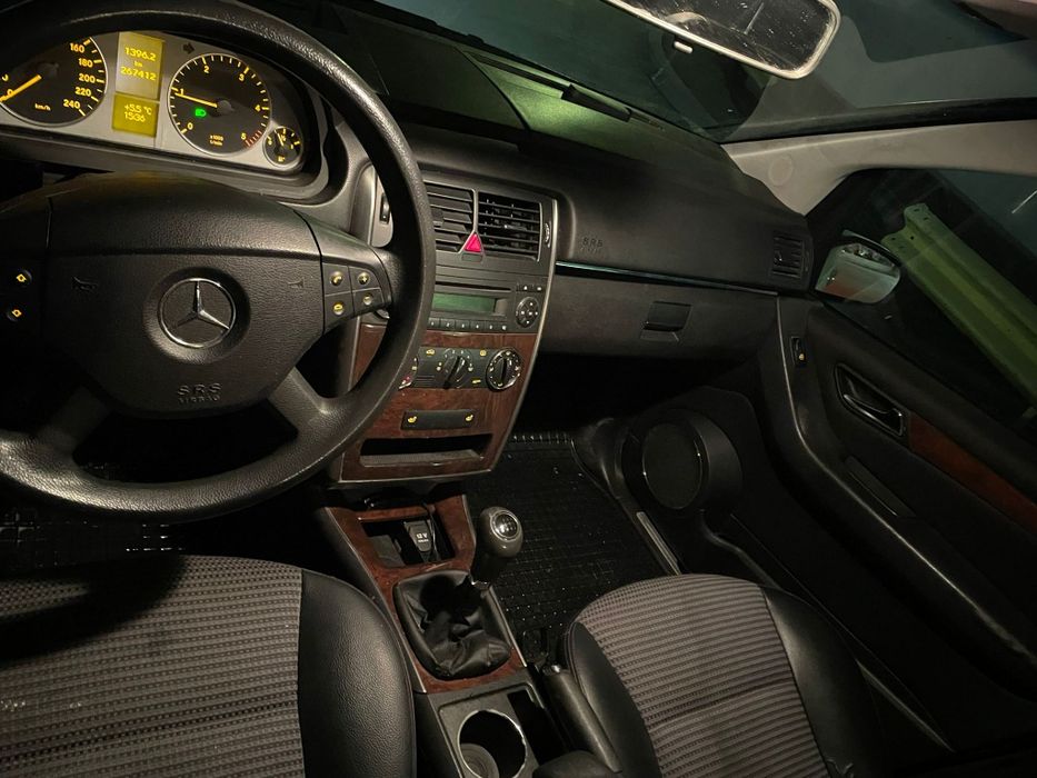 Mercedes Benz B Class