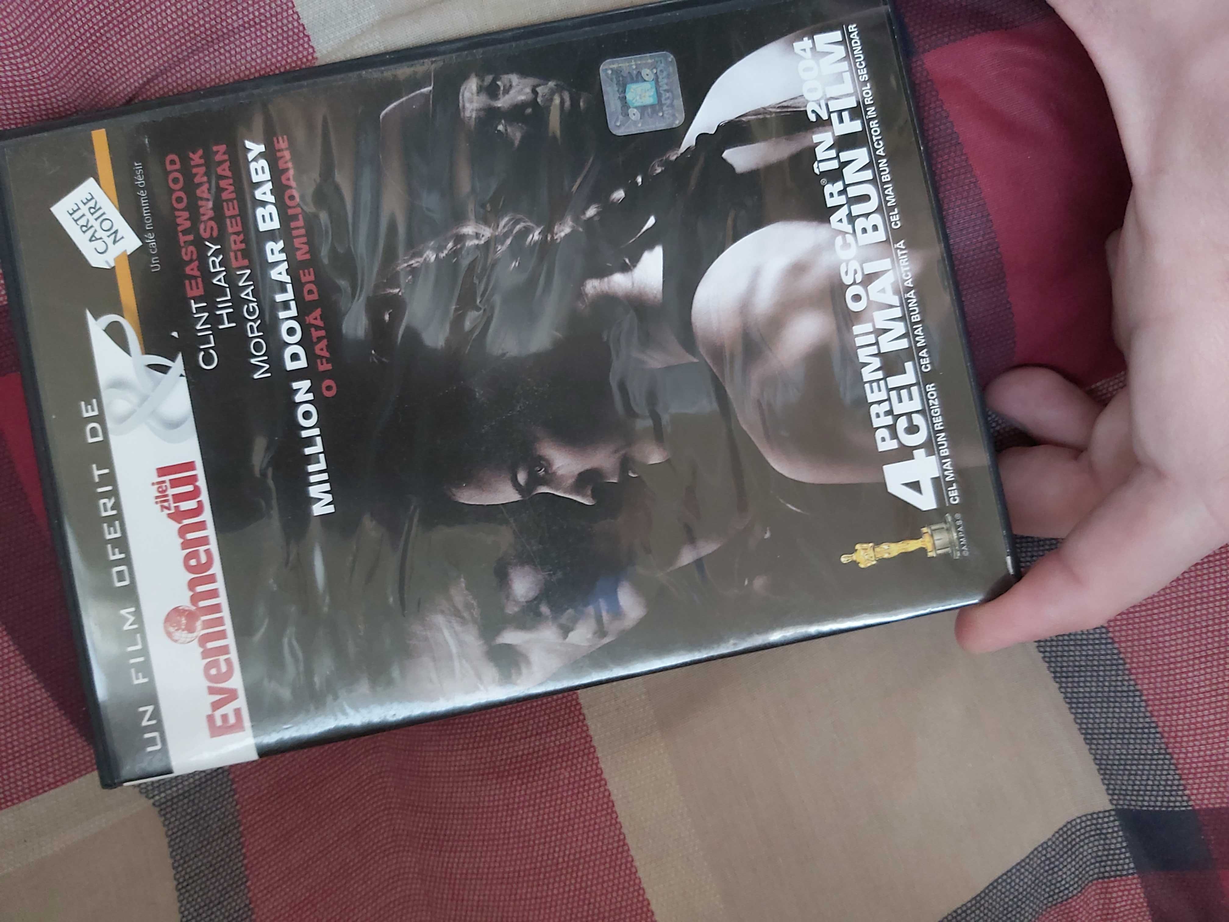 Million Dollar Baby (o fata de milioane) apreciat cu 4 premii oscar