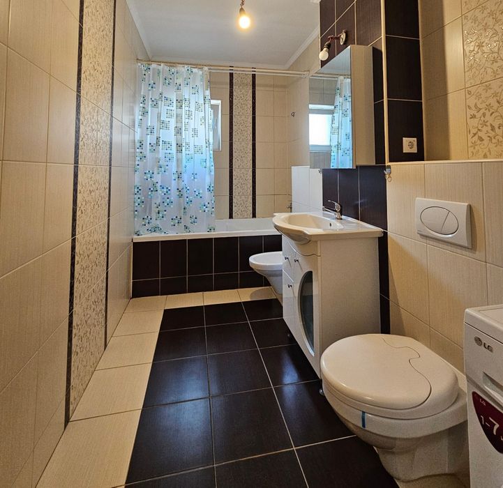 Proprietar închiriez apartament 3 camere