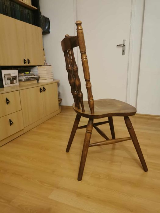 Кухненски столове