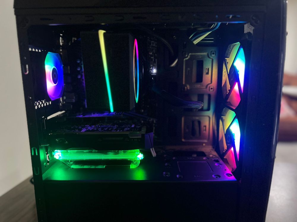 PC pentru Gaming Mid End