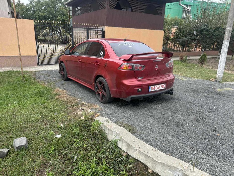 Mishubishi lancer