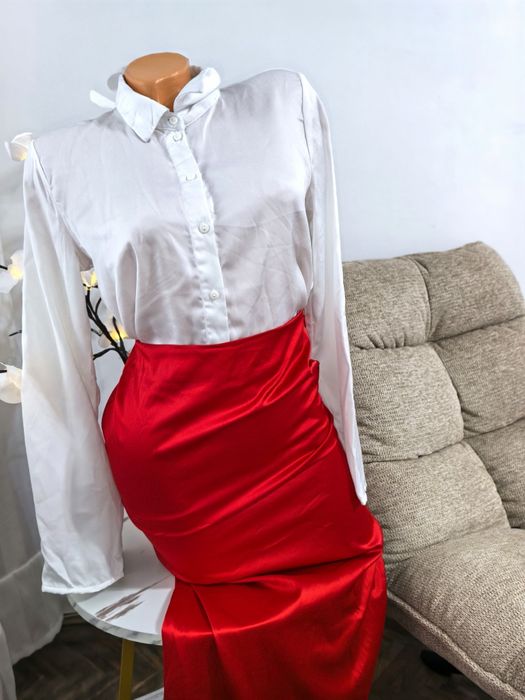 Fustă satin mărimea XS noua