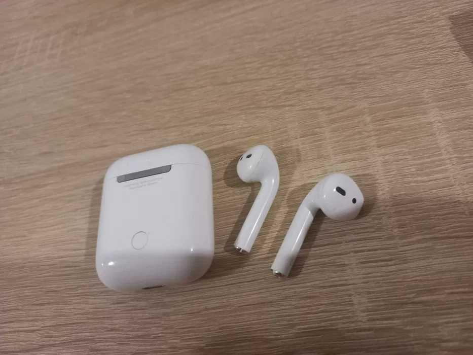 Casti Wireless Apple AirPods 2 Generation A2032 Originale