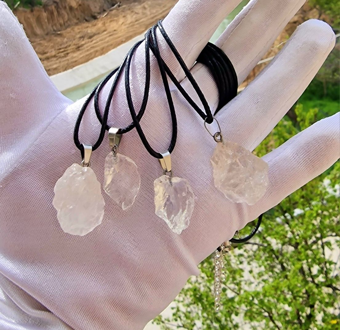 Кулон Кристаллы из натуральных камней.