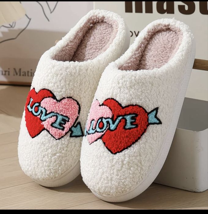 uy uchun qalin  oyoq kiyim