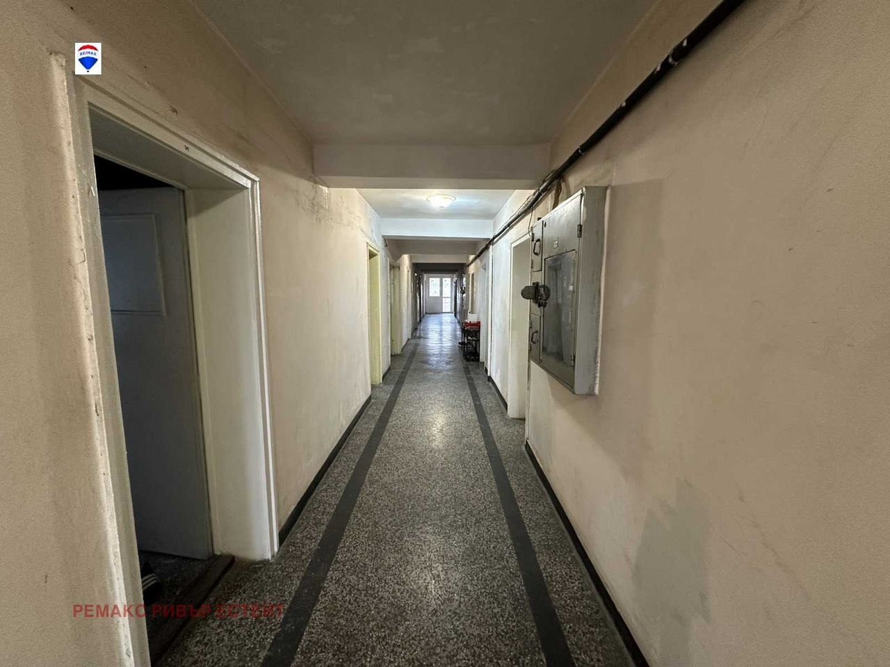 Продава се Многостаен апартамент в Русе, Захарна фабрика - 182 кв.м за 849 €/кв.м - Снимка #6