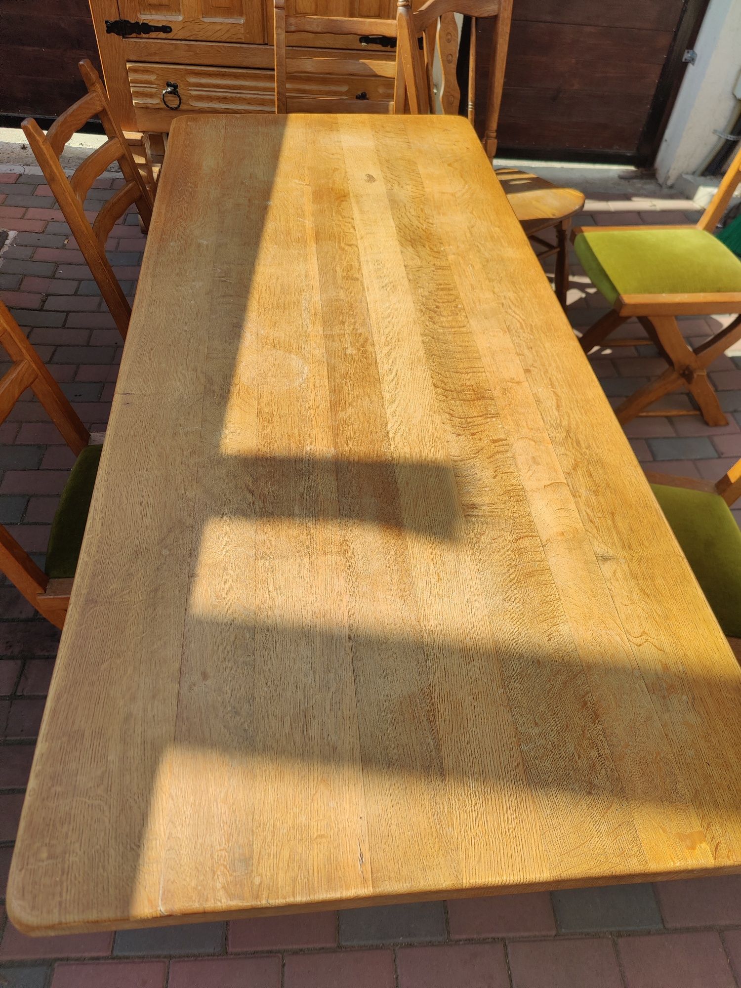 Set vechi masă scaune credențe din lemn de stejar masiv