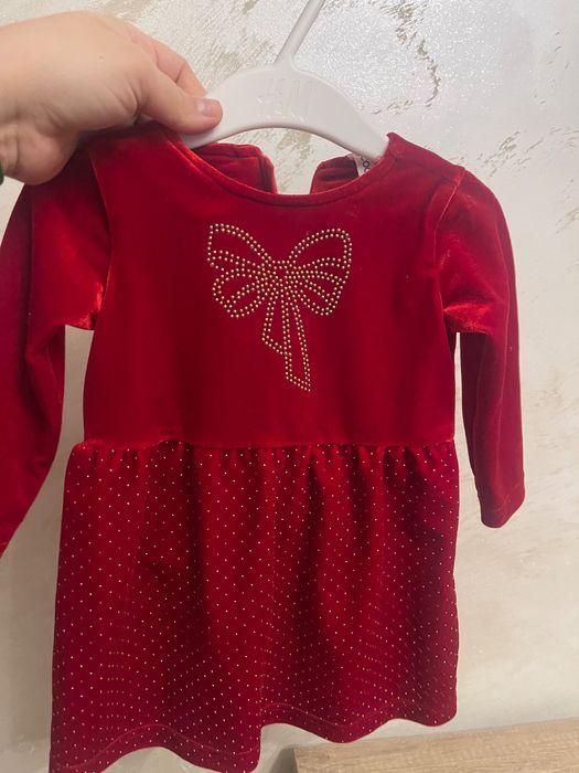 Rochița fetița de 6-9 luni de Crăciun toate 3 buc