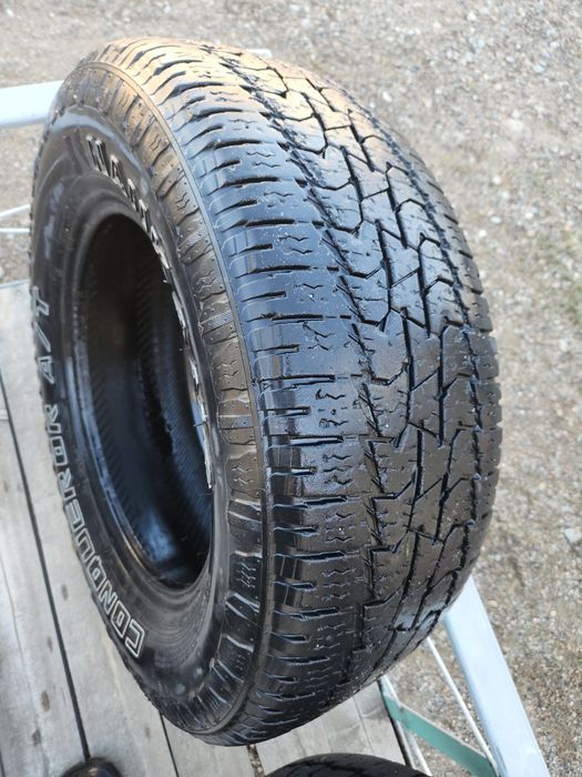 Продам зимние шины 265/65/17