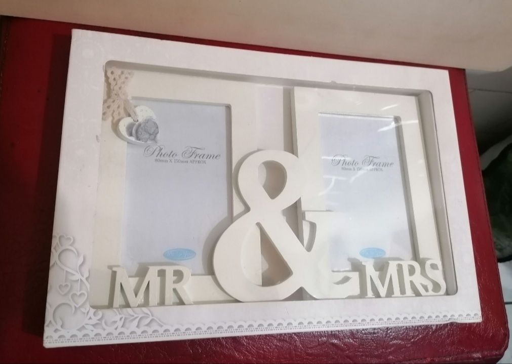 Ramă foto Mr & Mrs - în cutie sigilată