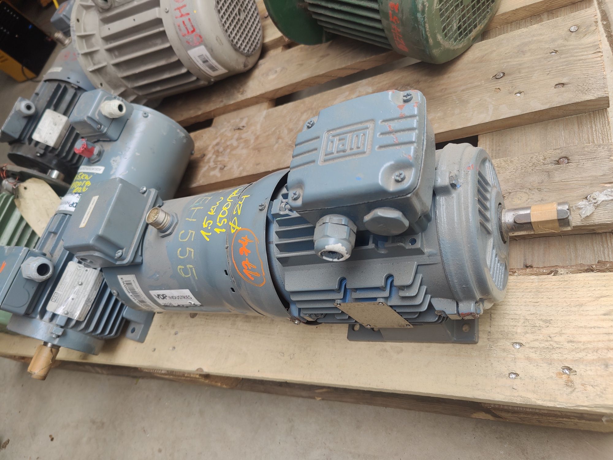 Motor electric trifazat cu frana, 1.5kW, 1500rpm, 380V