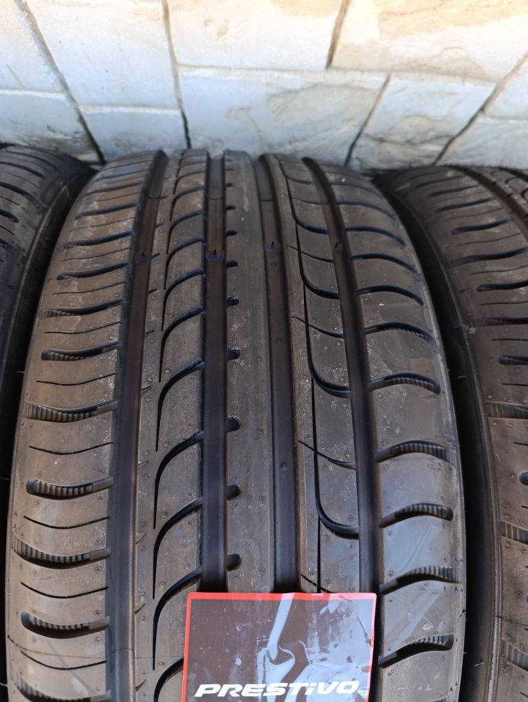 Летни гуми 215/40/17 Prestivo by Hankook Борд