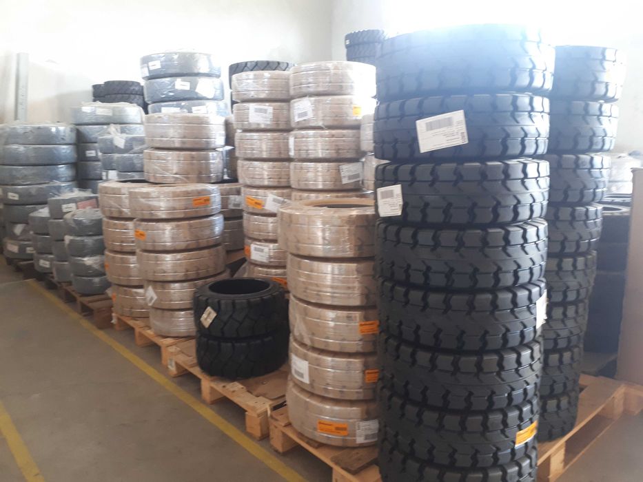 Anvelopa plina SOLIDEAL Rodaco 21x8-9 Quick stivuitor LINDE