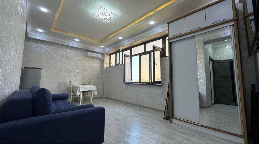 1/8/8 Шарафа Рашидова ЦУМ Ойбек метро Космонавтов