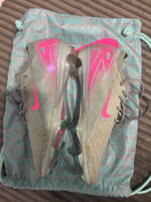 Ghete Nike Mercurial