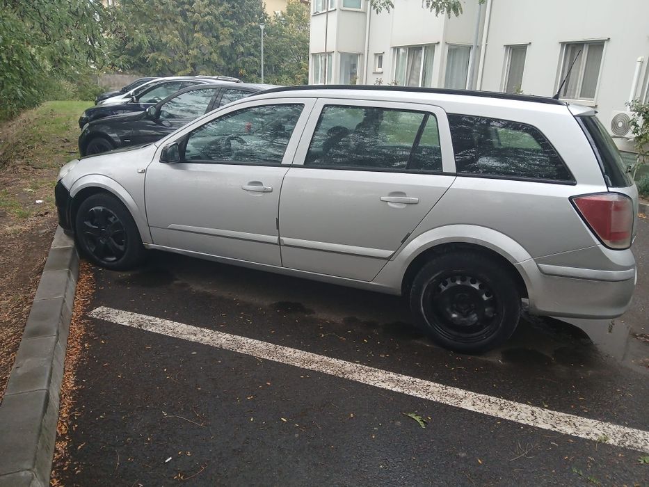 Vând urgent Opel astra h funcționabilă