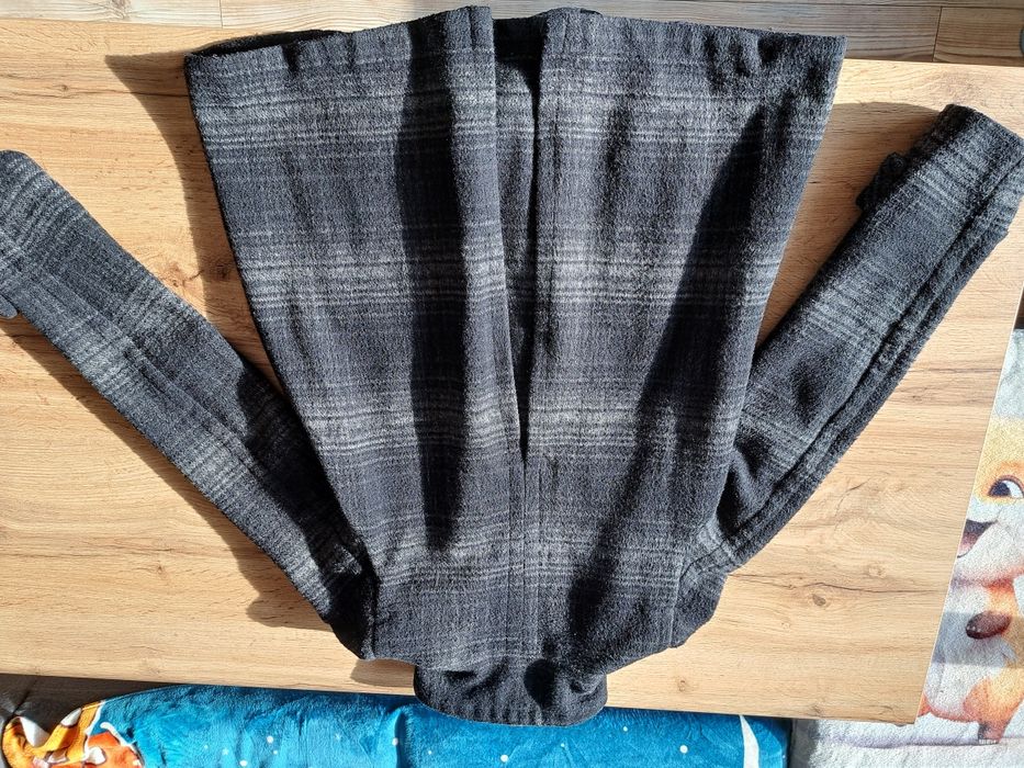 Вълнено палто Zara S размер