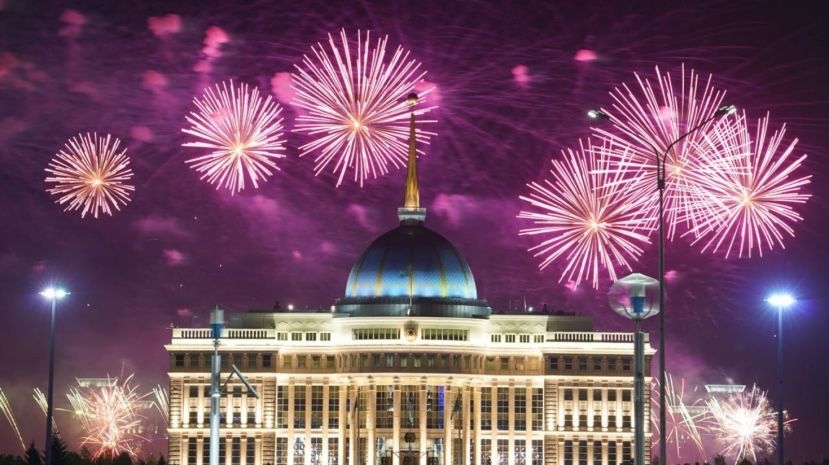 Сертифицированный Салют в Наличие