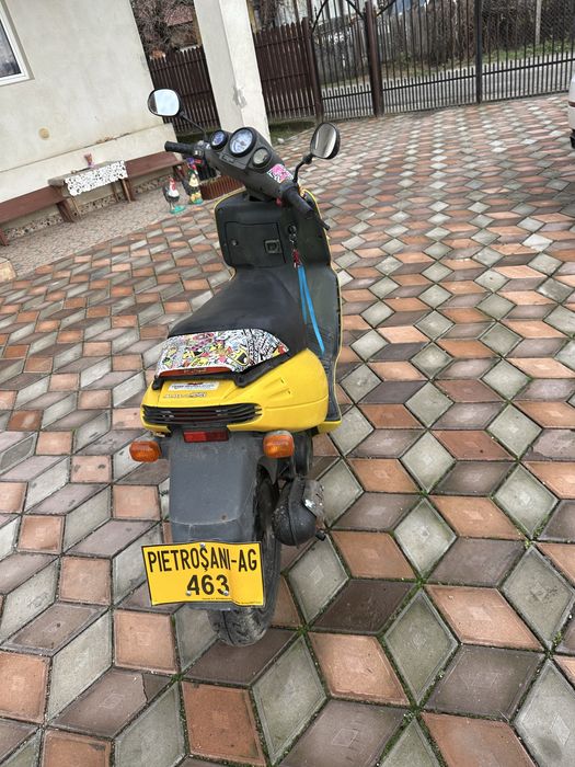 Scuter Malaguti 50 inmatriculat fiscal /posibilitate rate