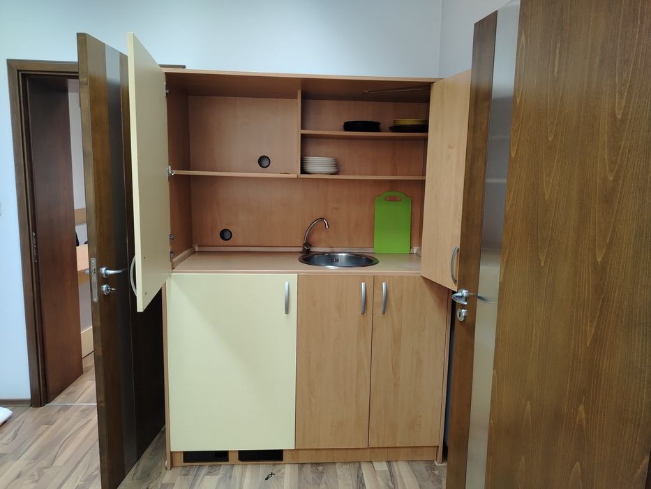 Скрита кухня за офис