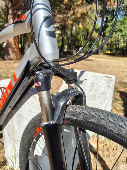 Хибридно/градско колело 28" Giant Roam 1 XL
