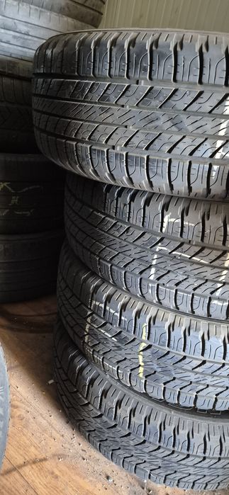 Amvelope SUV All season Goodyear Wrangler