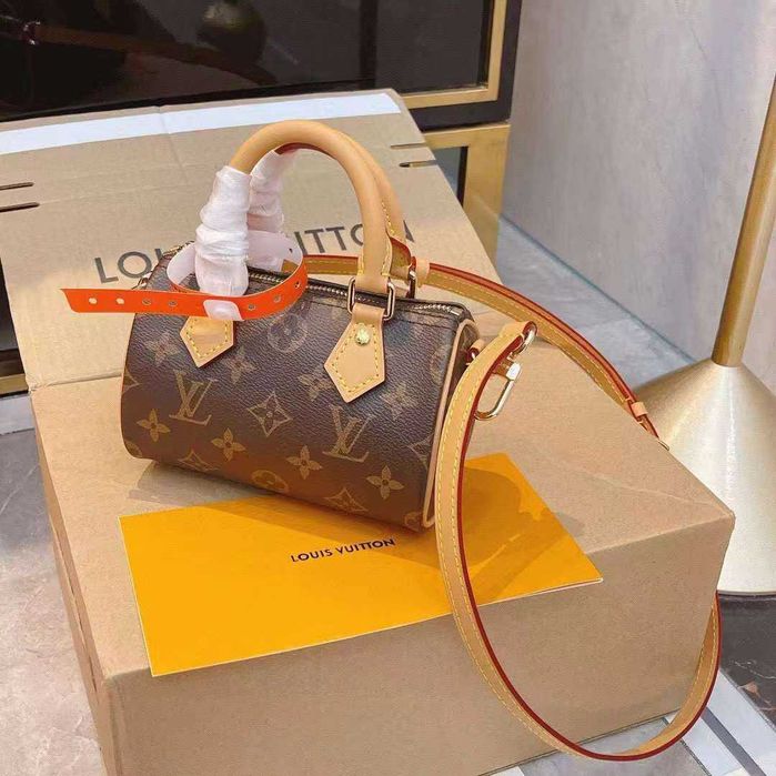 Geantă pentru femei Louis Vuitton nano speedy