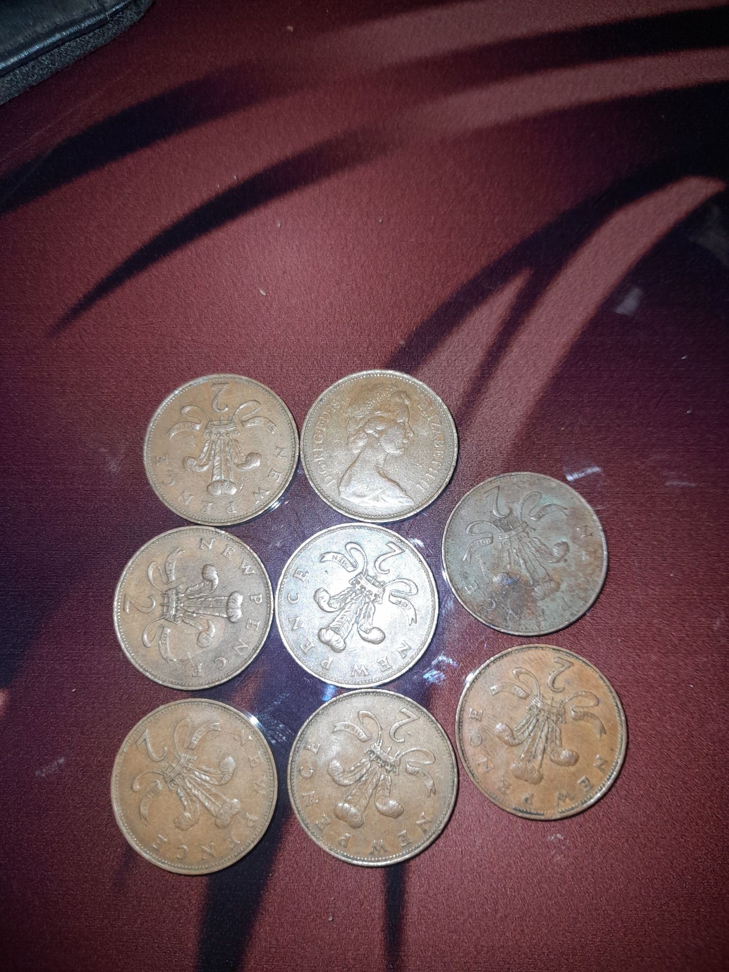 Vând 8 buc One Pound din 1971 Fara defecte .