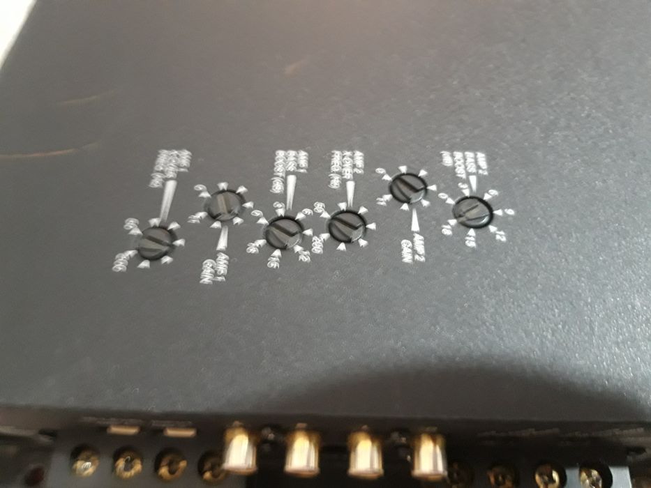 Усиление kicker KX800.4