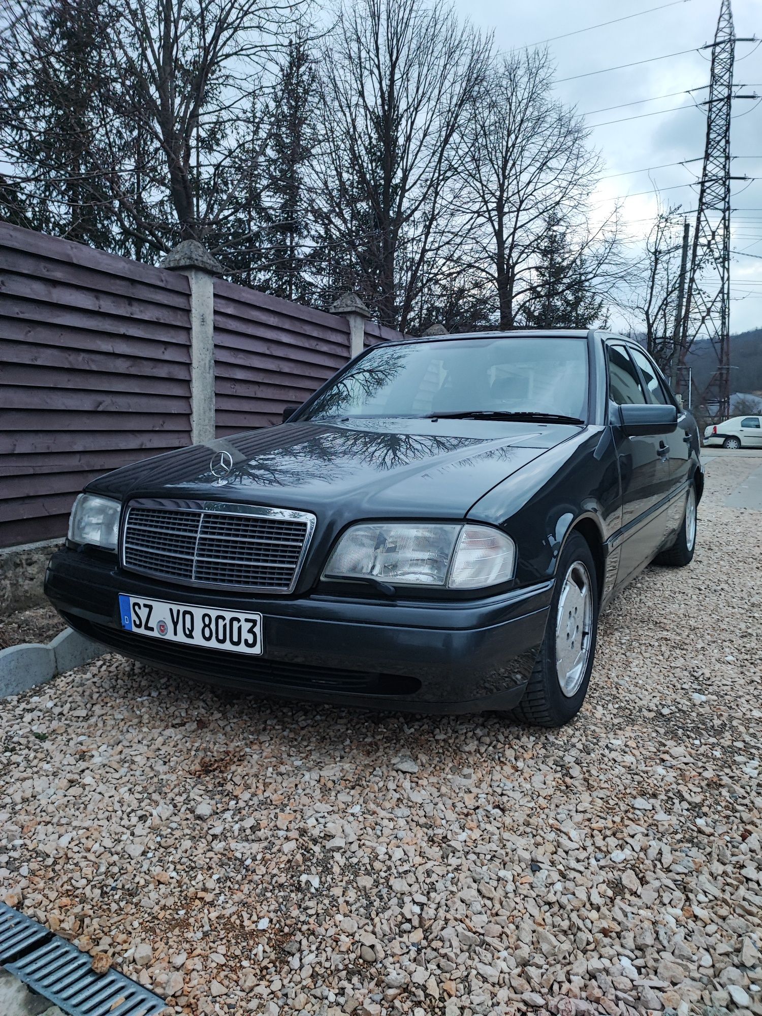 Mercedes w202 c280