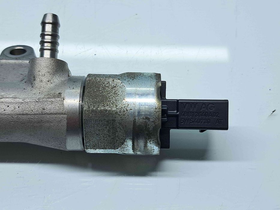 Rampa injectoare Volkswagen Golf 6 (5K1) [Fabr 2009-2013] 03L089 1.6 T