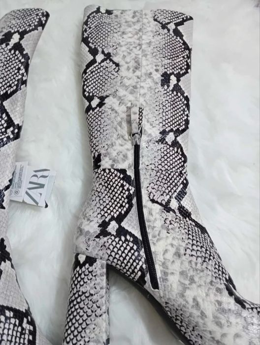 Cizme Zara din piele naturala