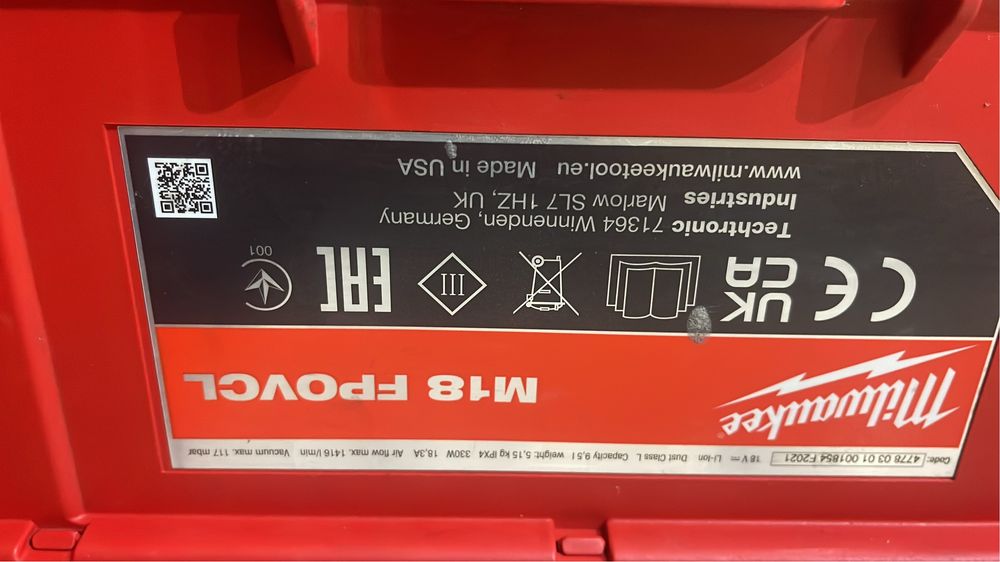 Aspirator packout milwaukee M18 FPOVCL, 2021, stare perfectă