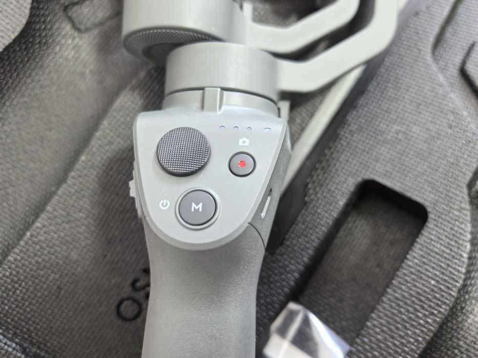 Dji Osmo Mobile 2 pachet complet original ca nou  gimbal stabilizator