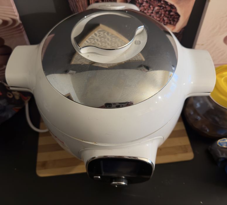 Oala inteligenta Tefal cook4me