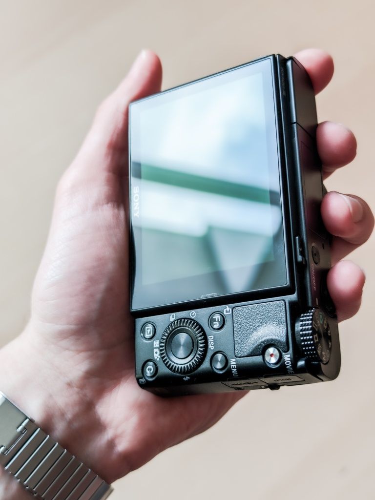 Sony RX100 Mark III (Комплект)