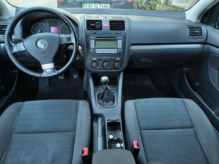 Se vinde golf 5 1.4 mpi