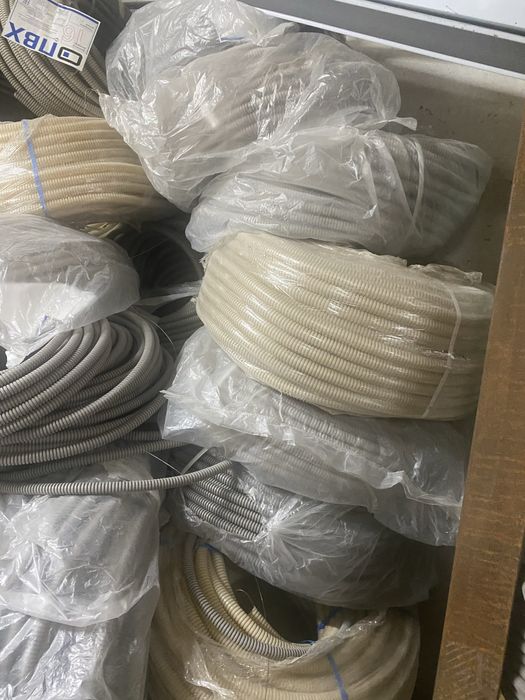 Гофра 20 мм и 16 мм, новые, рулон 100 м