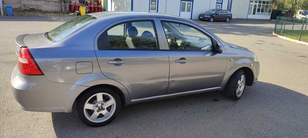 Vând Chevrolet aveo 1.4 + GPL