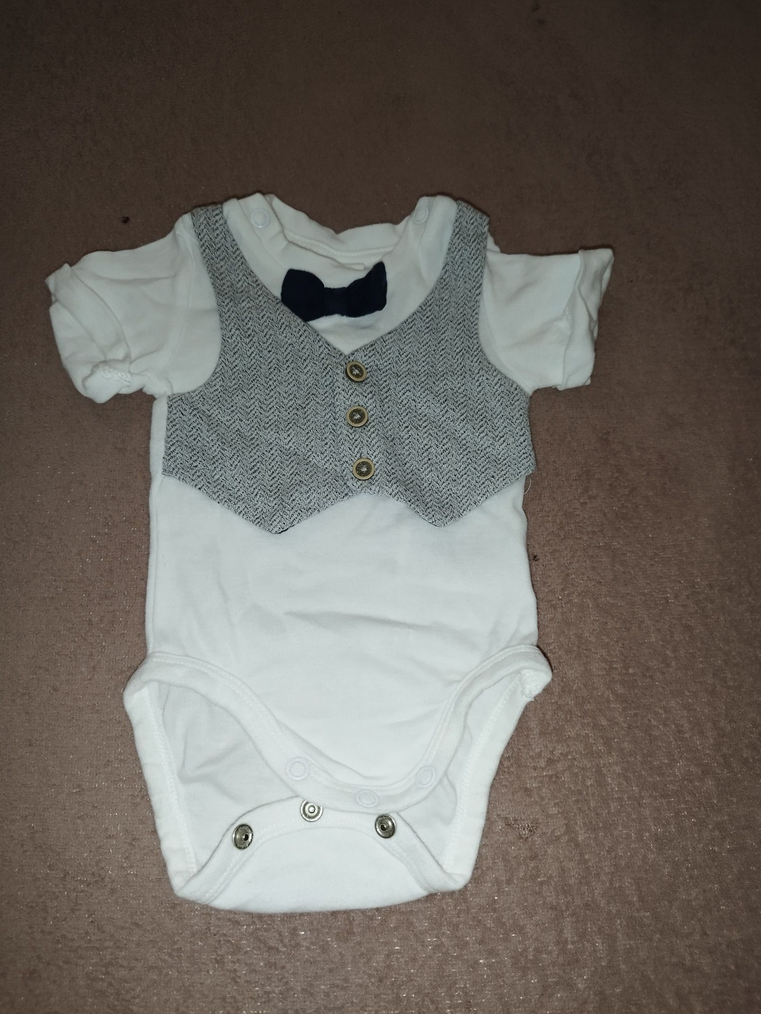 Бебешки дрехи/ Дрехи за новородено