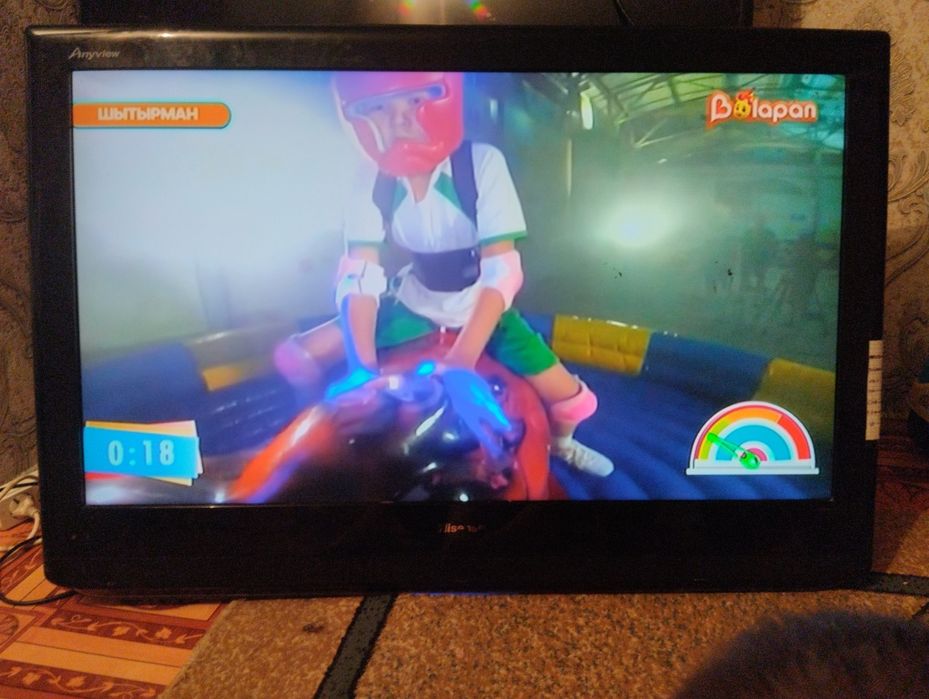 Продам телевизор Hisense