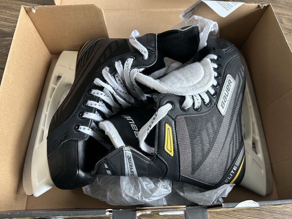 Patine barbati hochei gheata Bauer