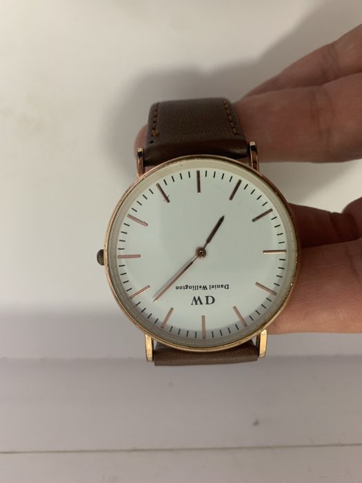 Часы Daniel Wellington