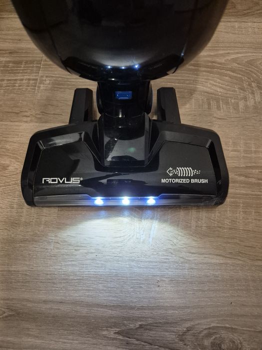 Aspirator fără fir Rovus cu filtrare apă + HEPA, perie LED