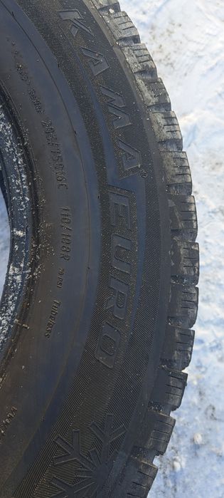 Продам резину 205 75 R16C