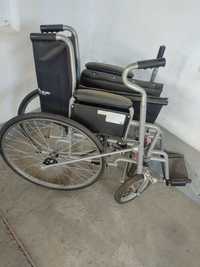 Инвалидная коляска,для прогулки